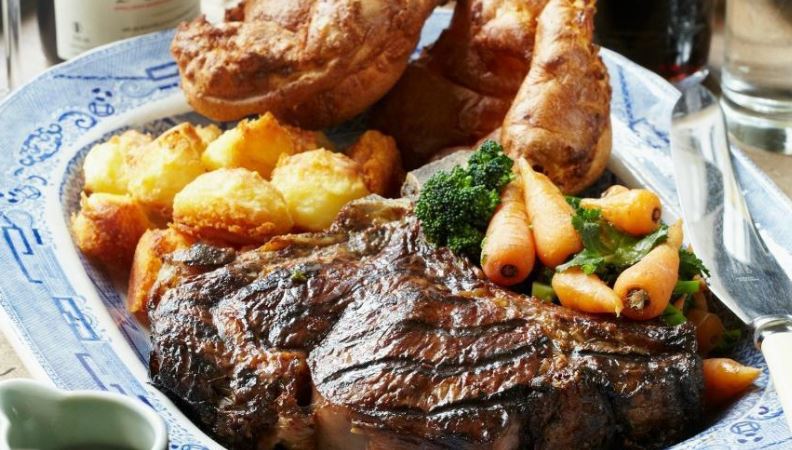 Sunday roast comida britanica